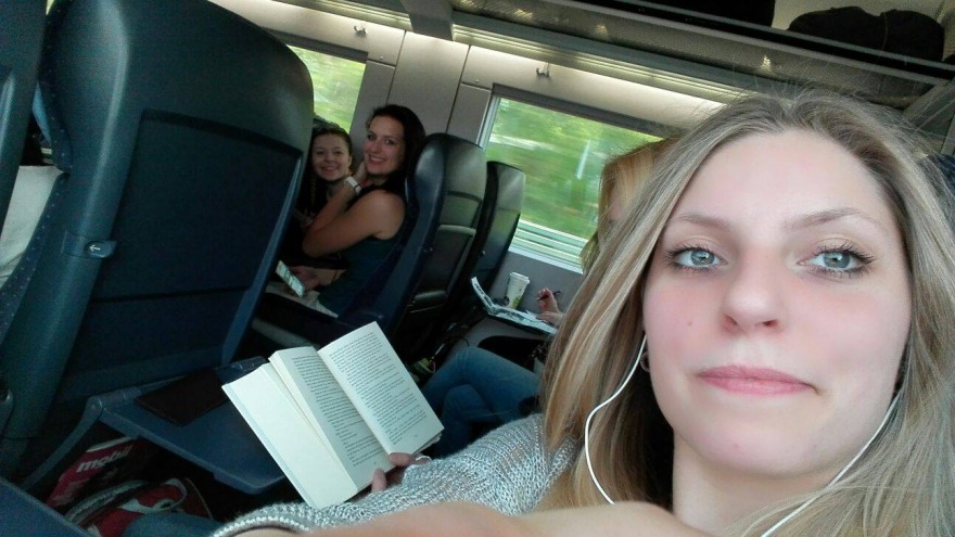 Anreise mit dem Zug  Anreise mit dem Zug